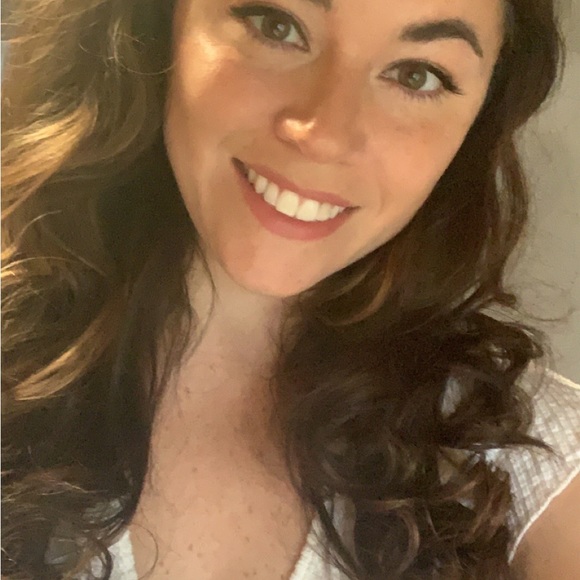 Meet your Posher, Gabrielle - Picture 6 of 6